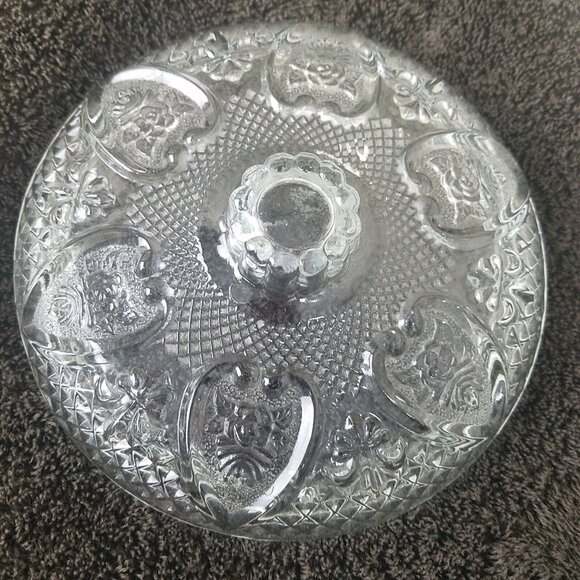 Bowl vntg molded glass Lidded Serving Pattern: Hearts & Fleur De Lys 1970s - Picture 8 of 9